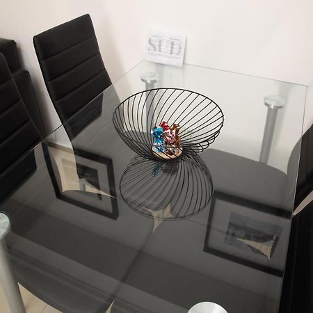 Nobel: Premium Two-Room Apartment In Bucharest'S City Center! Eksteriør billede